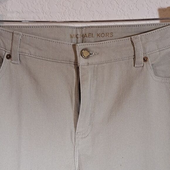 Michael Michael Kors Women’s Jeans NWT dusty Sage Size 12 Skinny 5 Pocket Logo - Picture 2 of 14